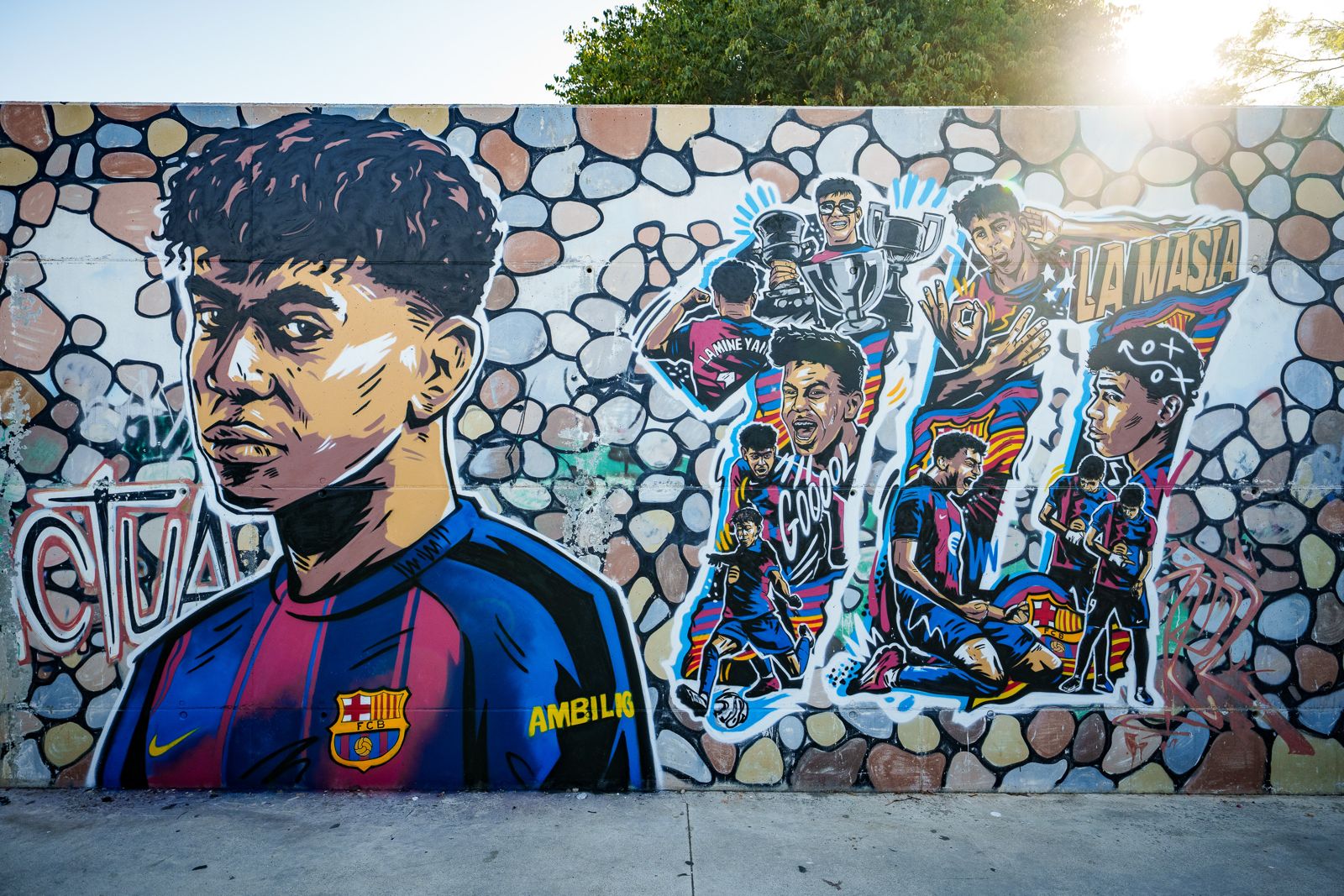 Illustration aquarelle de La Masia représentant de jeunes talents du FC Barcelone quittant l’académie